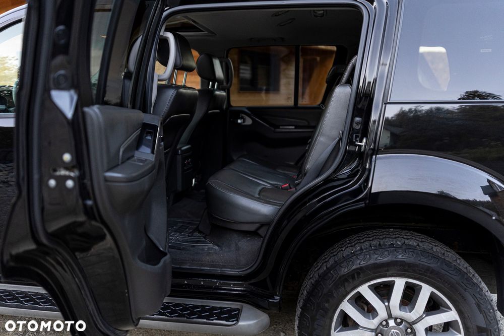 Nissan Pathfinder - 19
