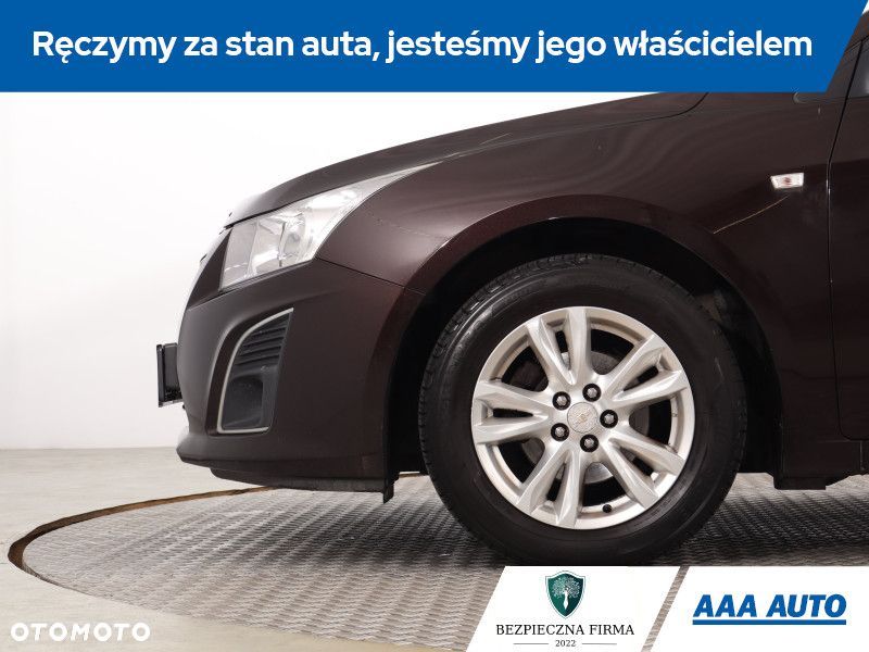 Chevrolet Cruze - 16