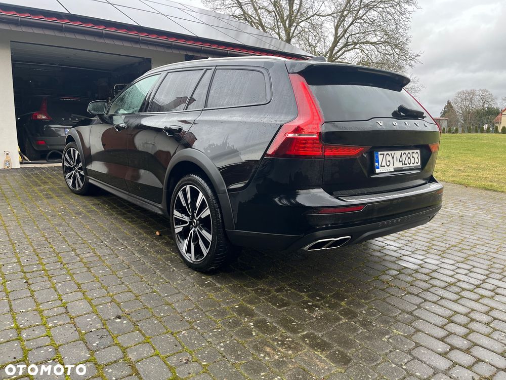 Volvo V60 Cross Country Pro D4 AWD - 8