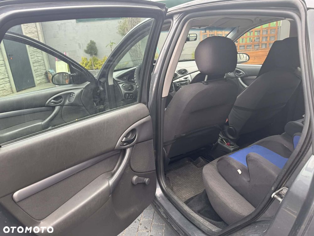 Ford Focus 1.8 TDCi FX - 2
