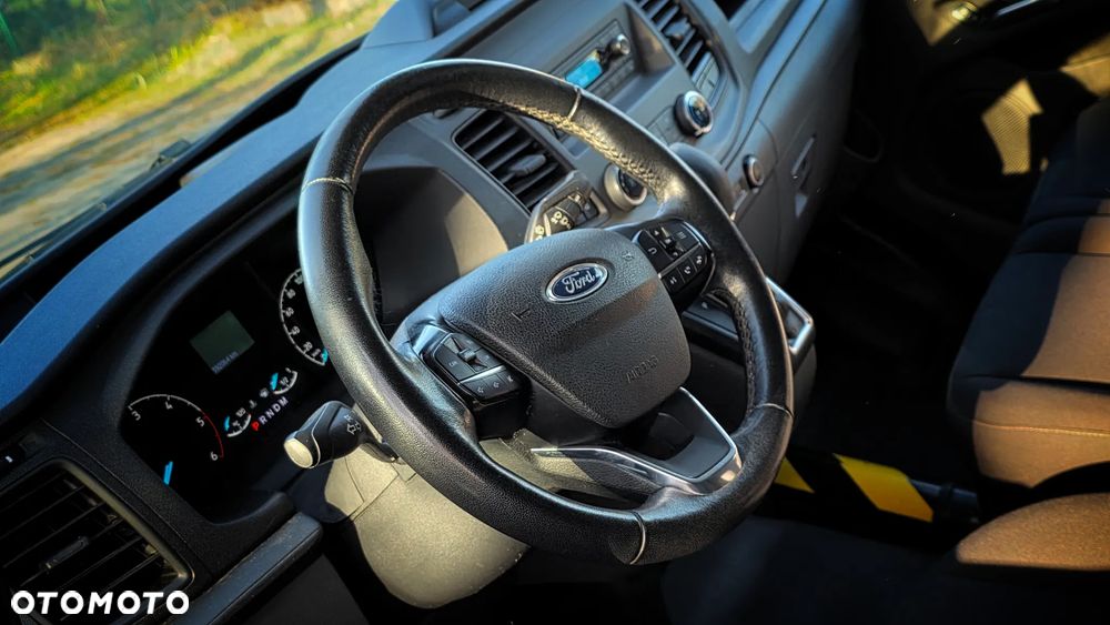 Ford Transit Custom - 19