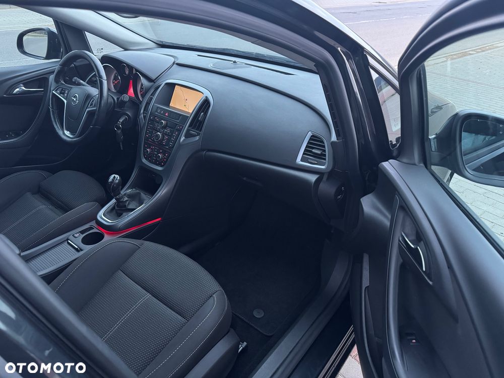 Opel Astra 1.6 CDTI Enjoy - 10