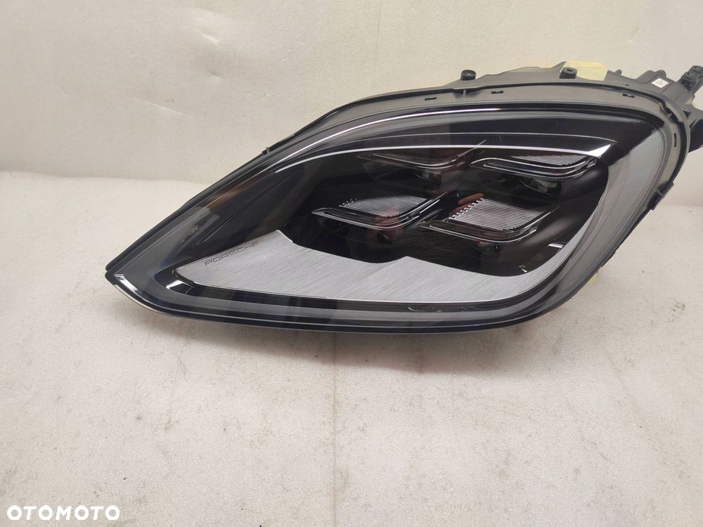 porsche cayenne 9y0 e3 matrix led lift przód strona lewa 9y0941085m - 1