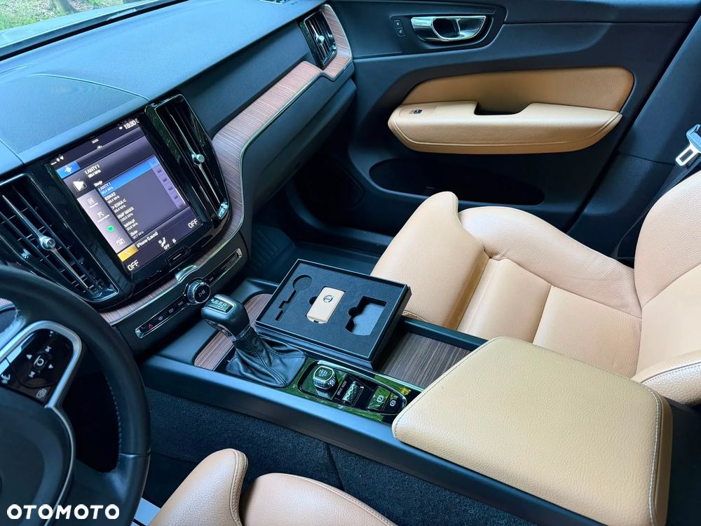 Volvo XC 60 D4 AWD Inscription - 20