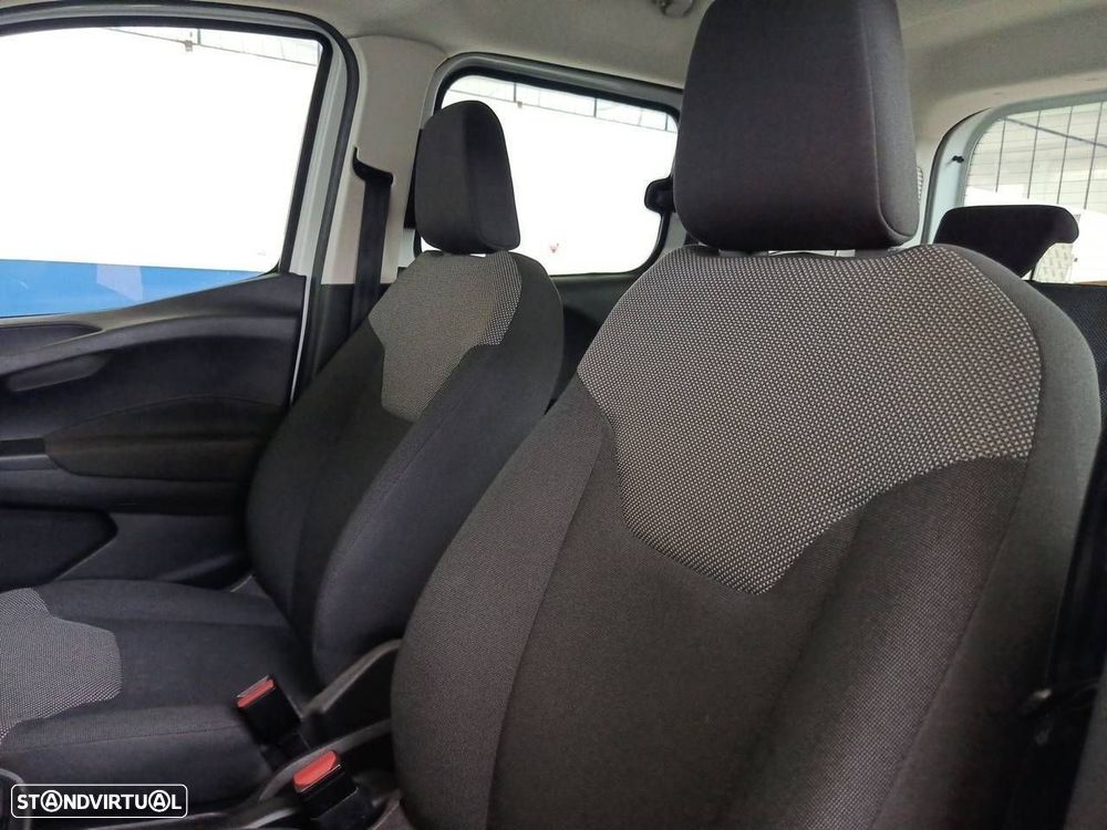 Ford Tourneo Courier 1.0 EcoBoost Ambiente - 9