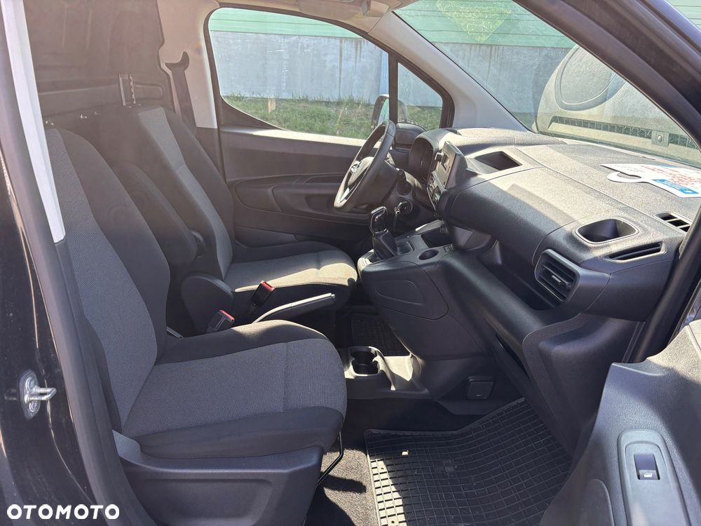 Opel Combo - 21