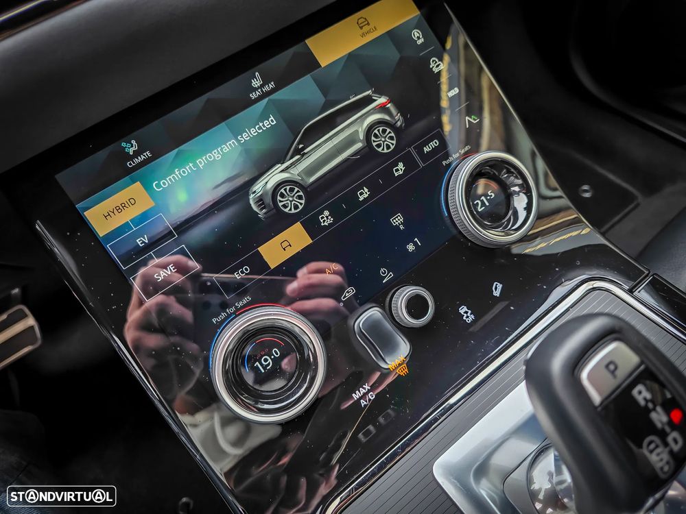 Land Rover Range Rover Evoque P300e R-Dynamic HSE - 34