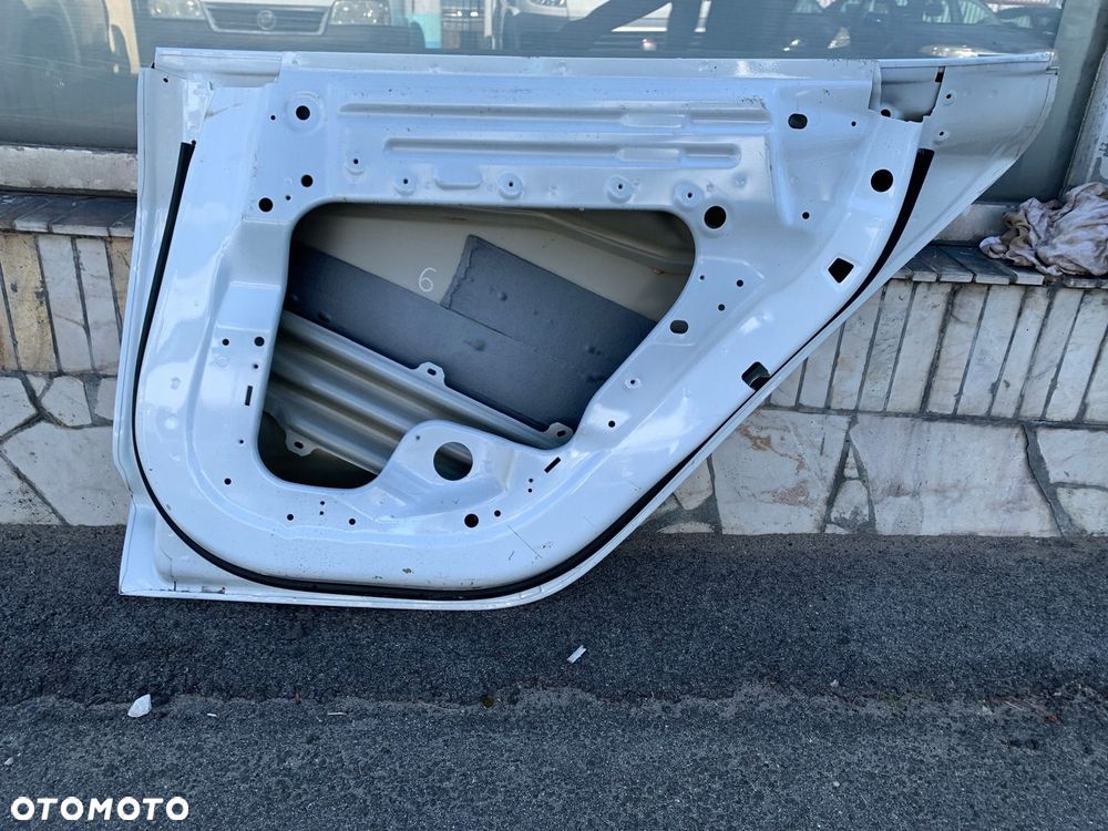 Drzwi prawe tylne prawy tył TESLA MODEL 3 - 6