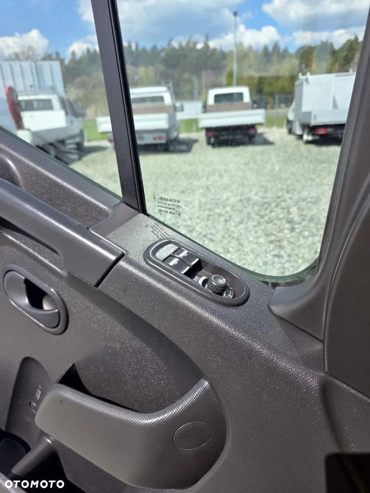 Renault MASTER 2,3 DCI 145 KONNA DOKA BRYGADÓWKA 7 OSOBOWA KLIMA WEBASTO SKRZYNIA 3,4M 150T/KM PRZEBIEGU GWARANCJA BLIŻNIAKI DO 3,5T - 16