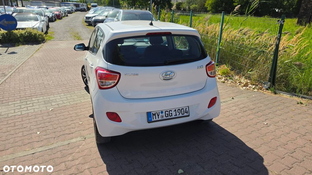 Hyundai i10 - 24