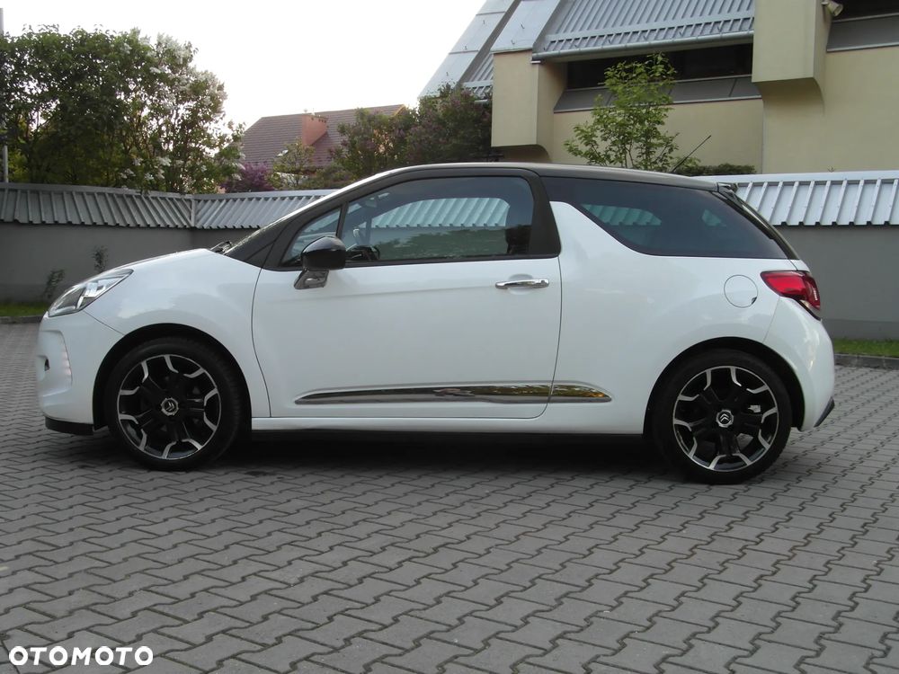 Citroën DS3 VTi 120 SoChic - 3