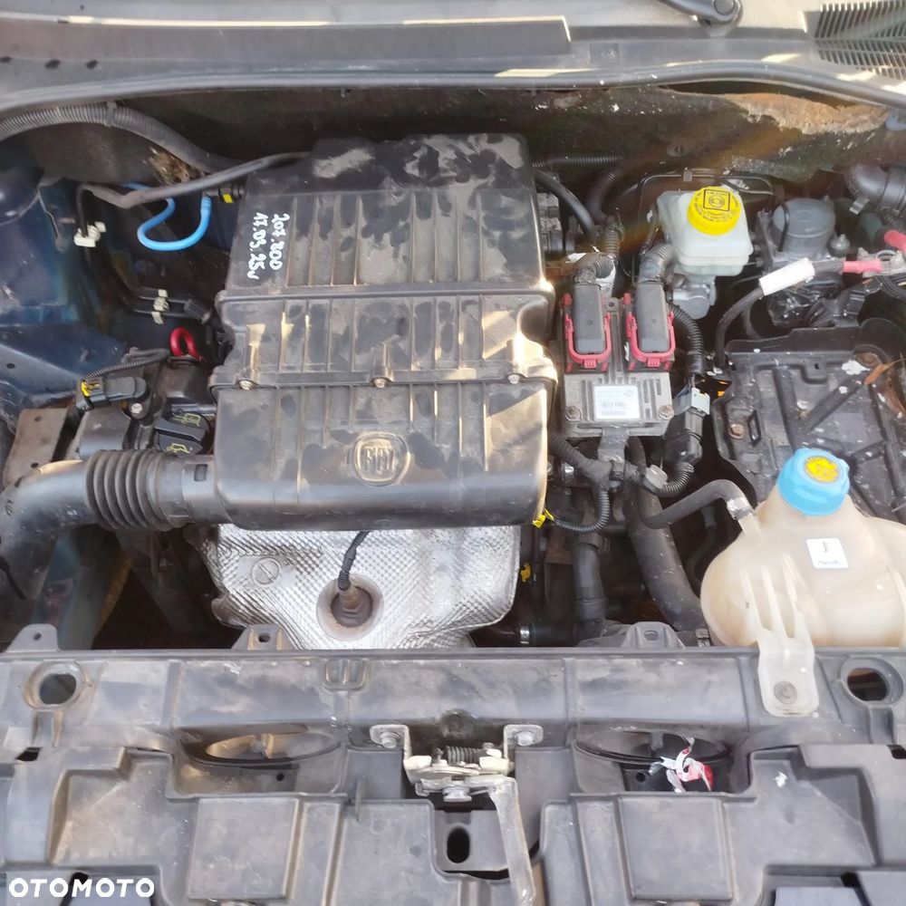 Fiat Grande Punto  na części . - 7