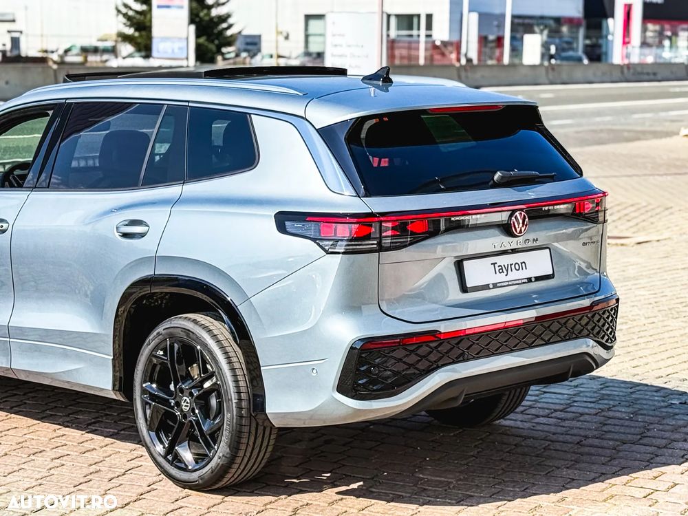Volkswagen Tayron 1.5 TSI DSG PHEV R-Line - 31