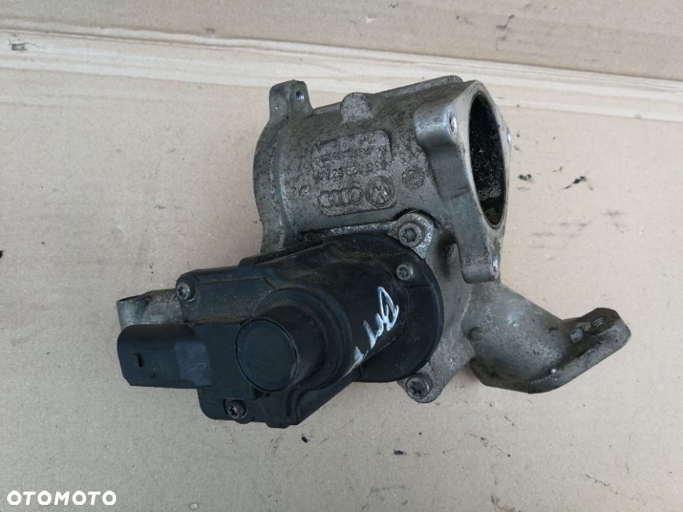 Zawór EGR Golf V Touran 1.9 TDI BLS 2.0 TDI BMP 03G131501D - 3