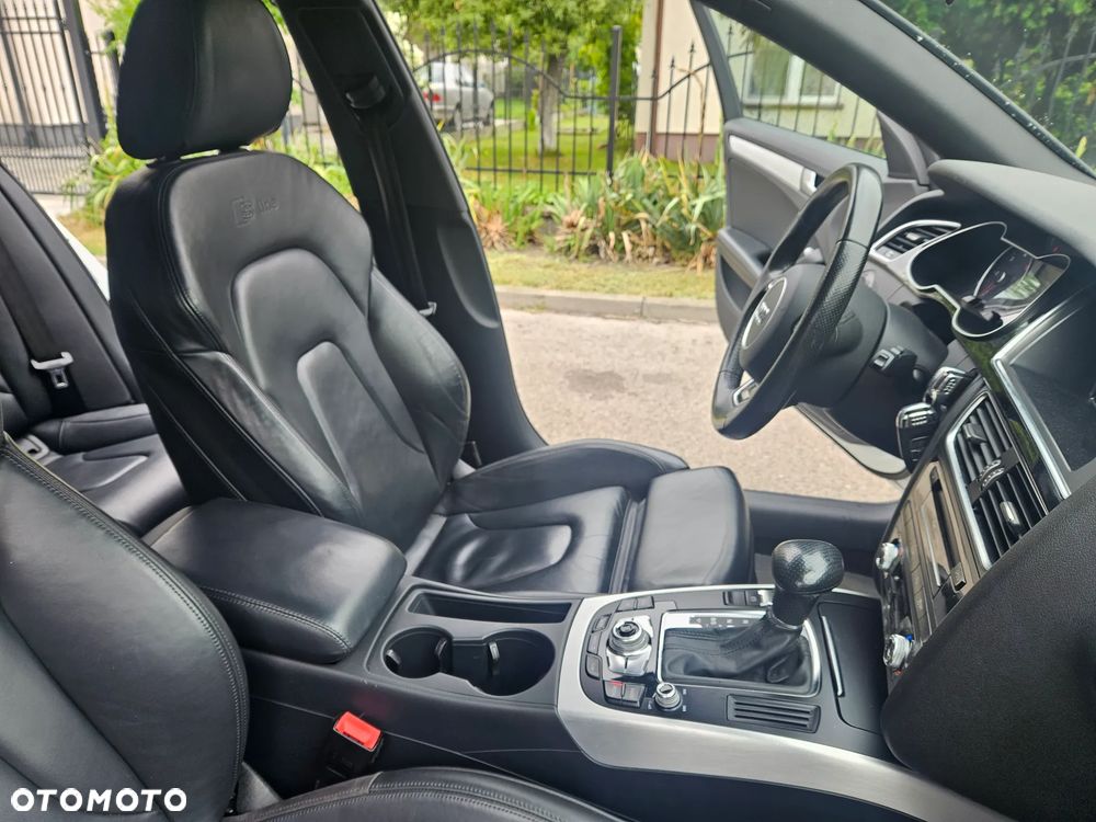 Audi A4 Avant 2.0 TDI DPF clean diesel multitronic S line Sportpaket - 23