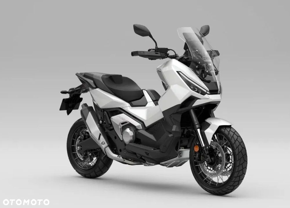 Honda X-ADV - 1