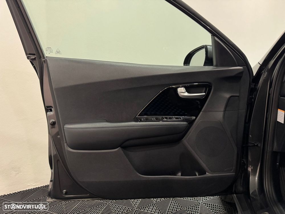 Kia e-Niro 39.2kWh Move 39 - 55