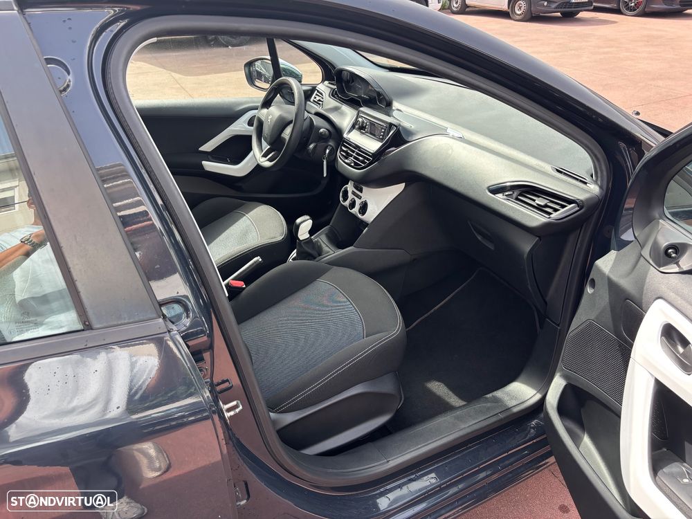 Peugeot 208 PureTech 68 Active - 8