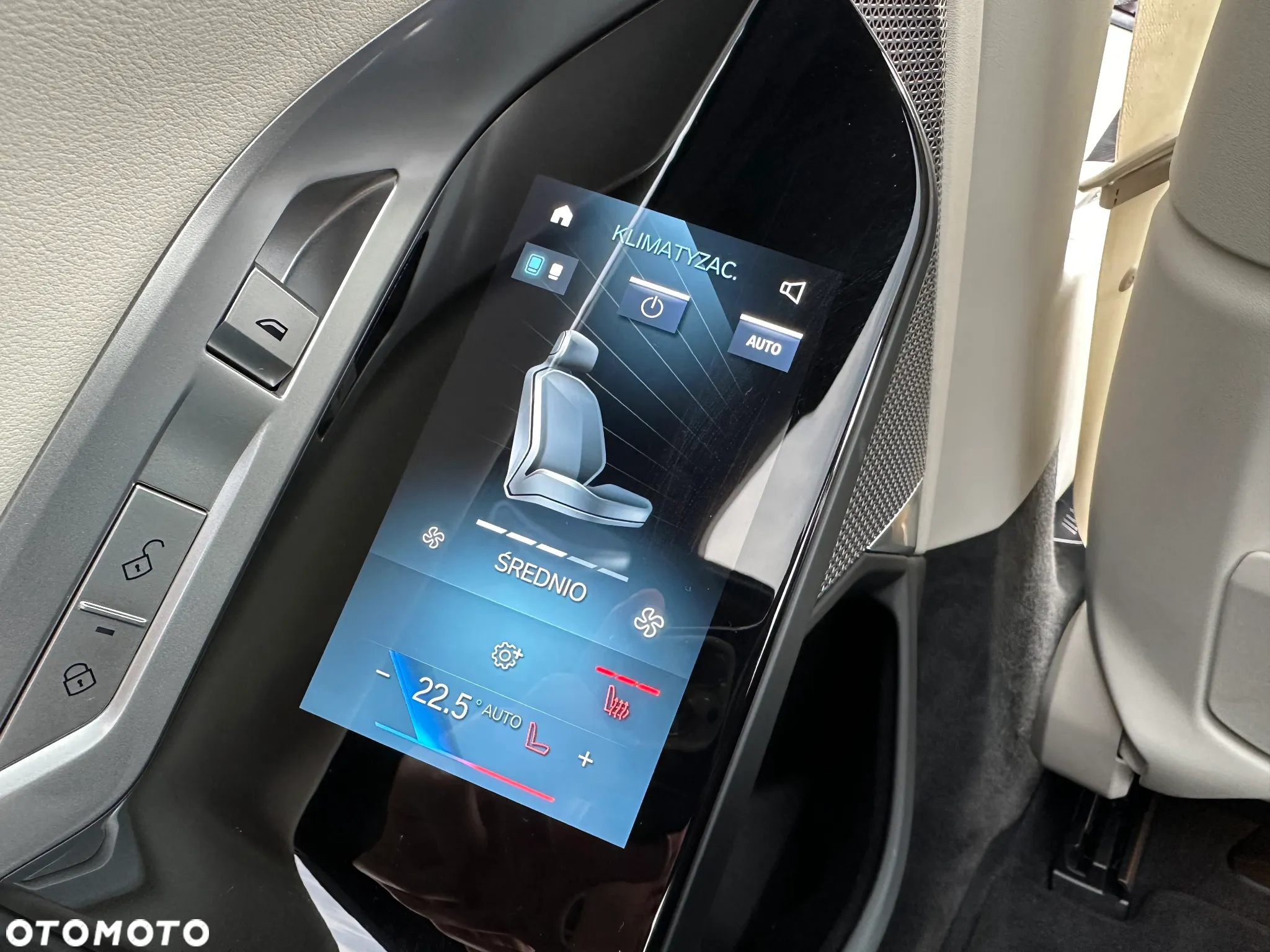 BMW Seria 7 M760e PHEV xDrive sport - 20