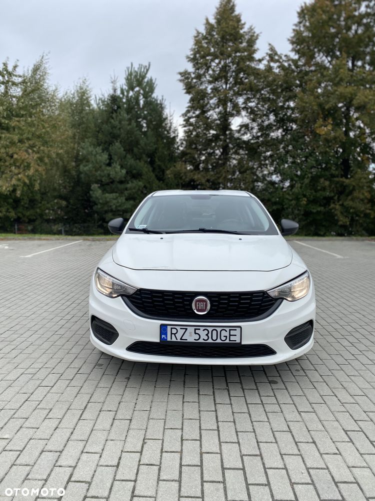 Fiat Tipo 1.4 16v Easy - 9