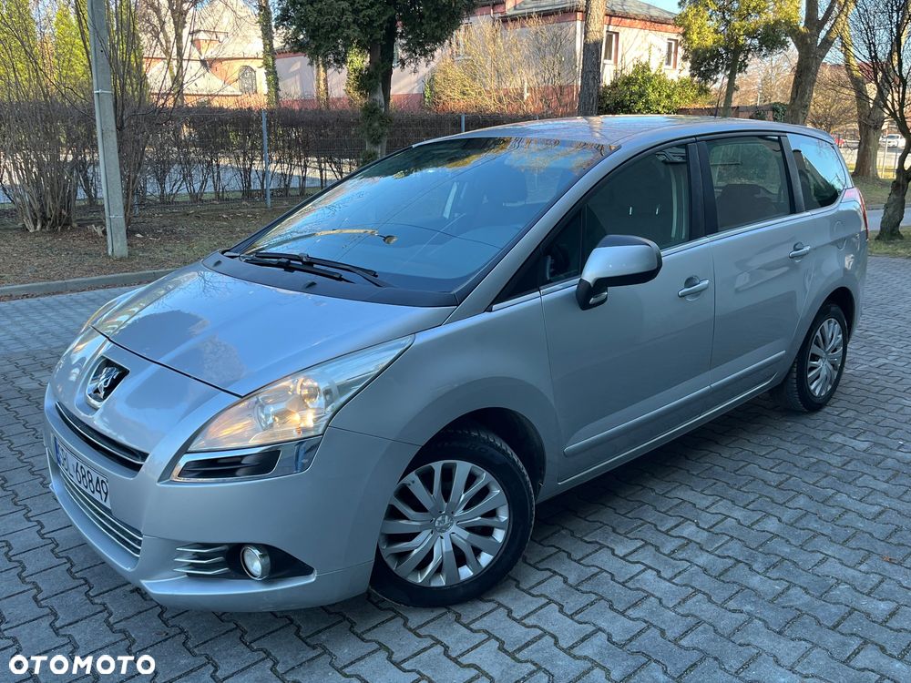 Peugeot 5008 HDI FAP 110 Premium - 10
