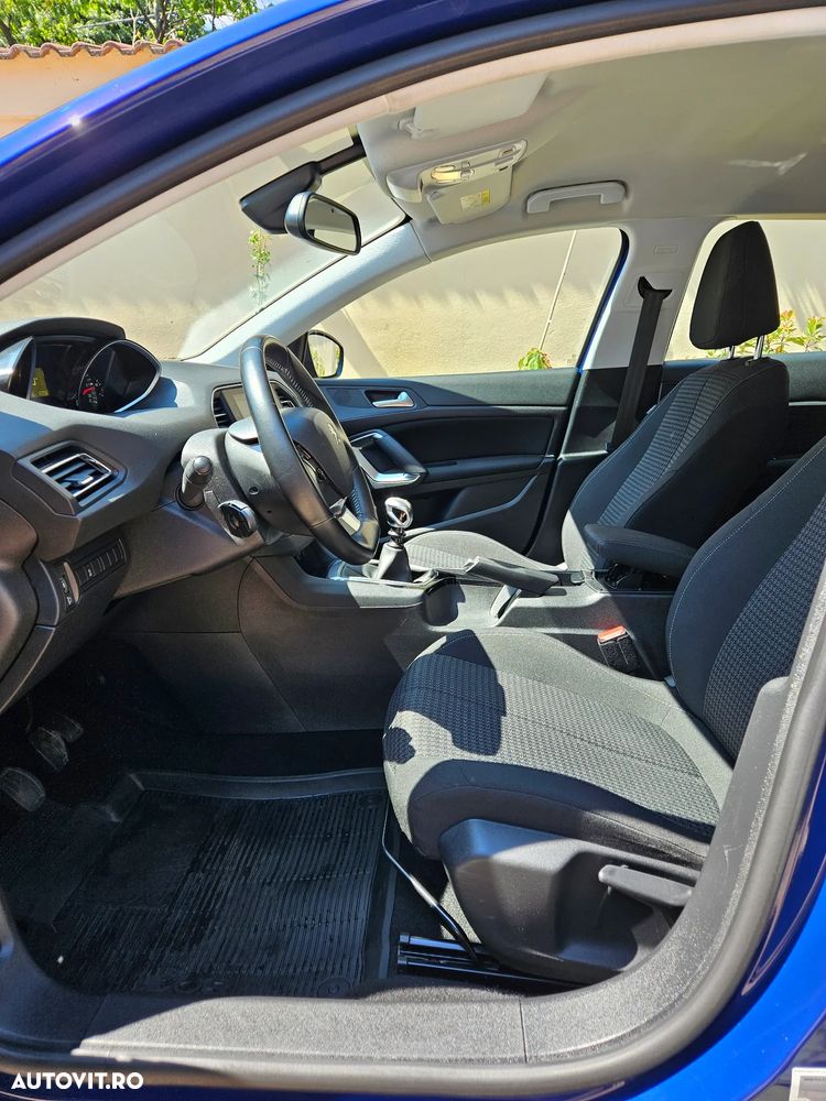 Peugeot 308 e-HDi FAP 115 Stop&Start Active - 11