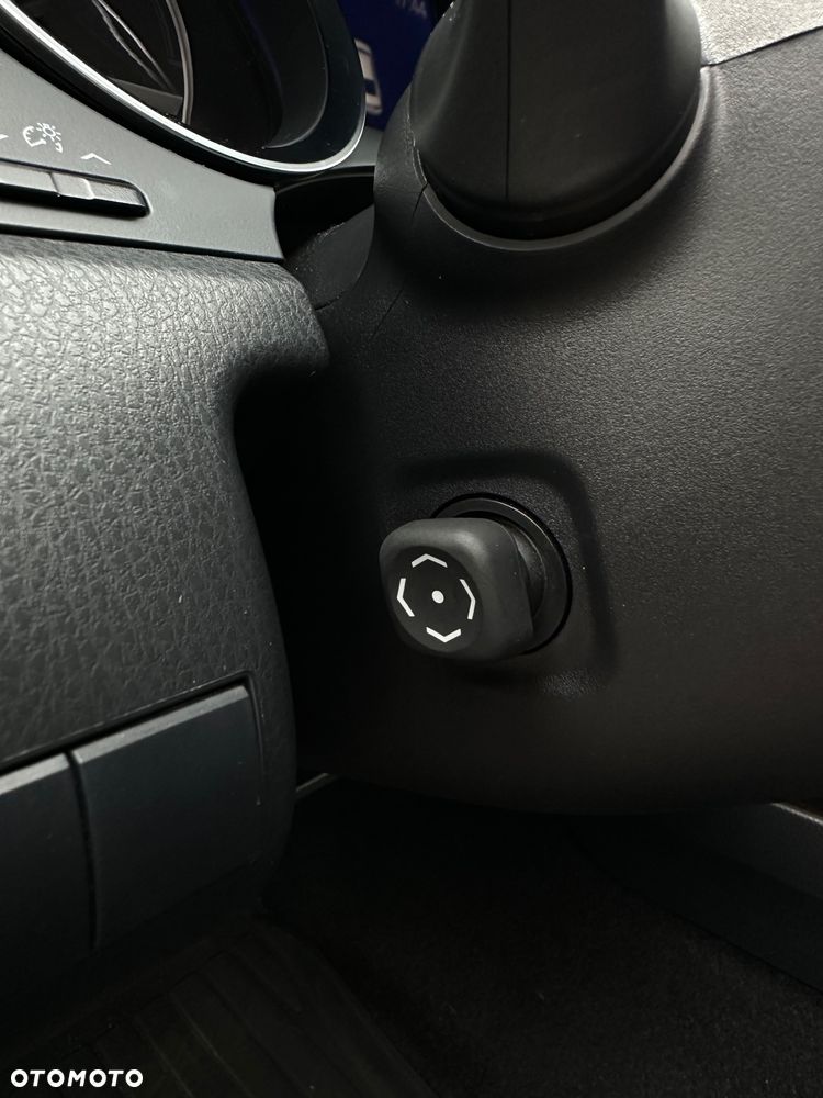 Toyota Camry 2.5 Hybrid Executive CVT - 18