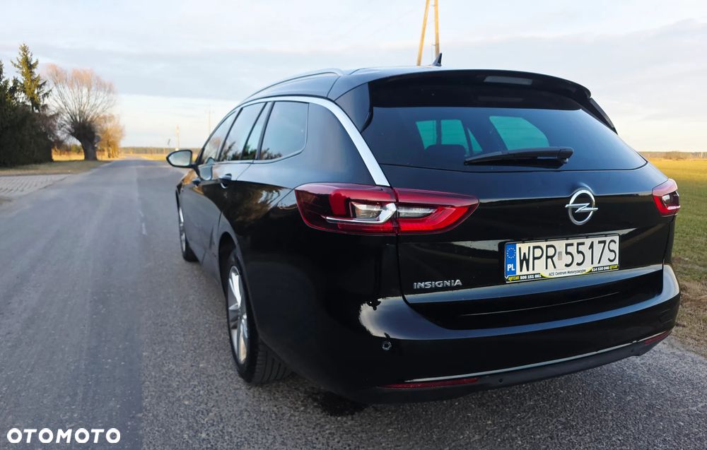 Opel Insignia 1.5 T Exclusive S&S - 8