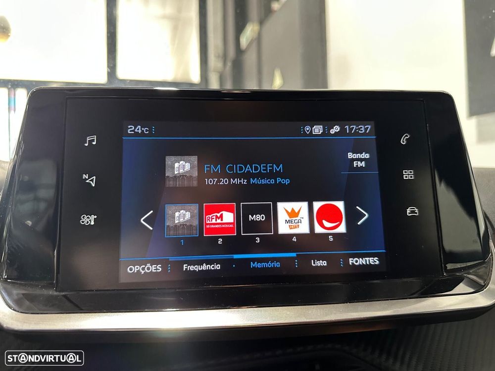 Peugeot 2008 1.5 BlueHDi Active Pack - 23