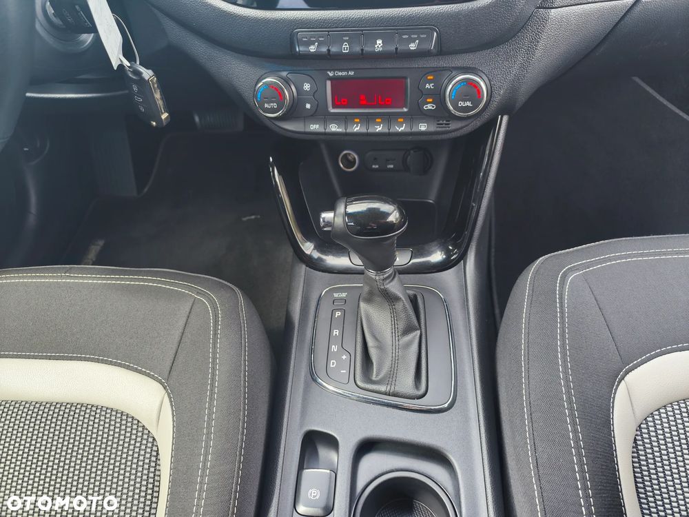 Kia Ceed 1.6 GDI DCT Platinum Edition - 18