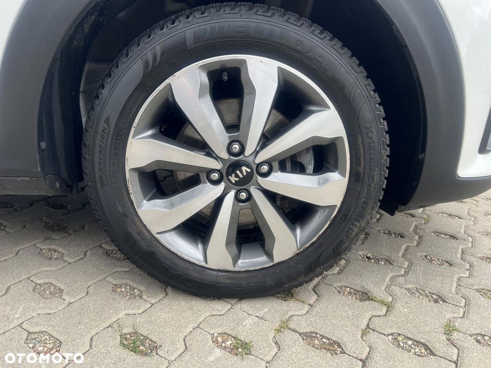 Kia Stonic 1.2 L - 19