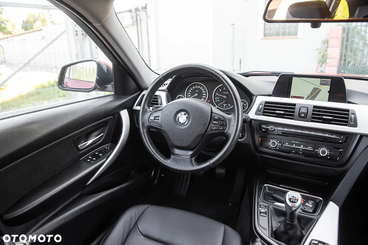 BMW Seria 3 316i Sport Line - 22