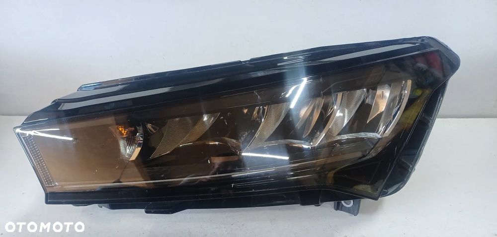 lampa lewy przod SKODA ENYAQ IV 4 FULL LED EUROPA - 1