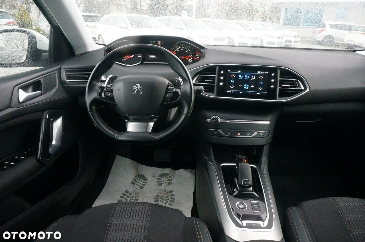 Peugeot 308 1.5 BlueHDi Allure Pack S&S EAT8 - 12