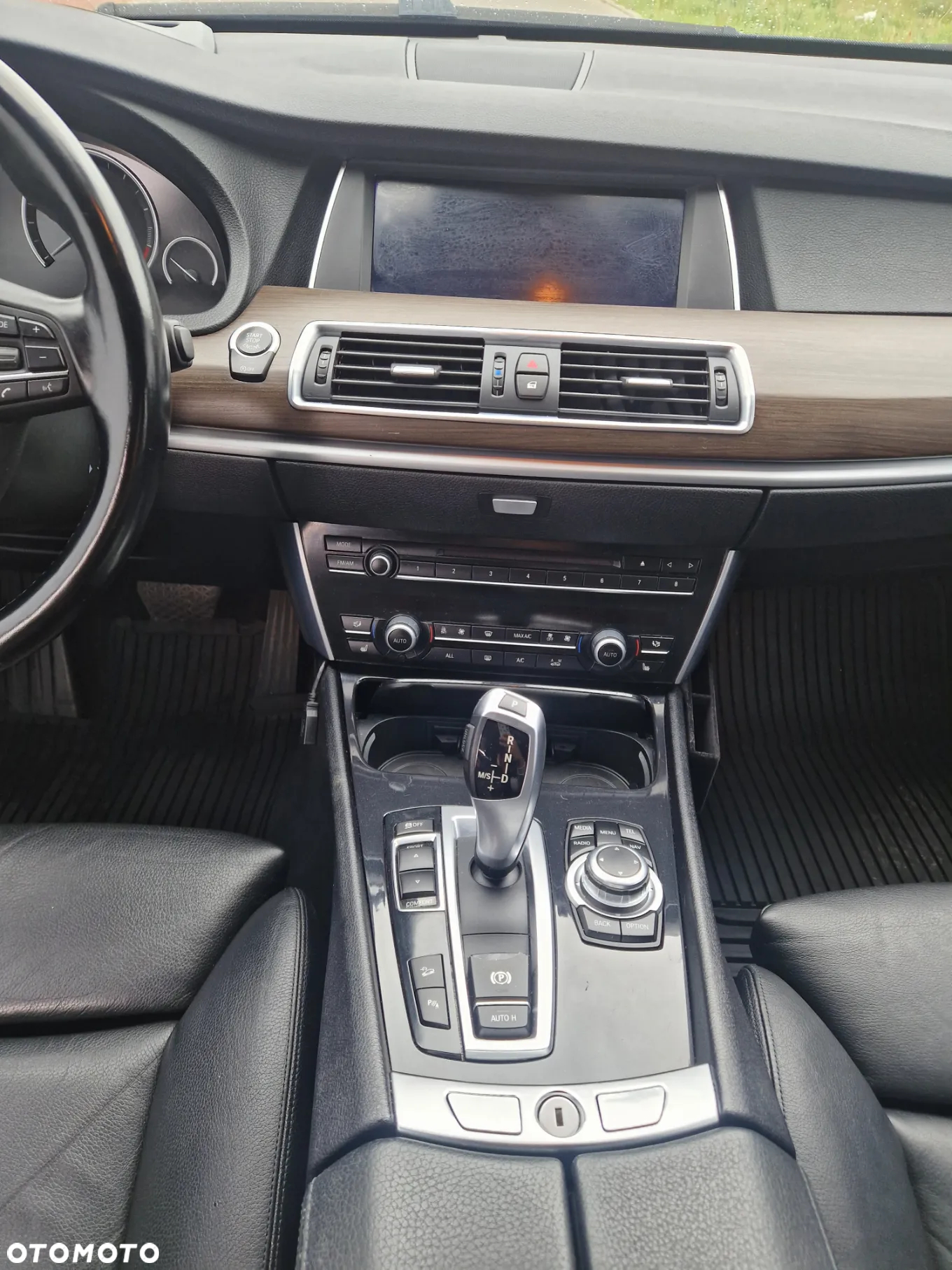 BMW Seria 5 535i xDrive - 17