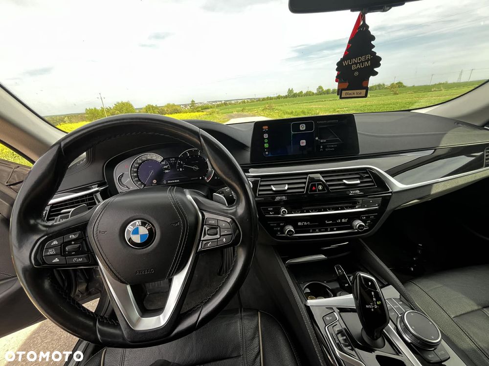 BMW Seria 5 530d Luxury Line - 8