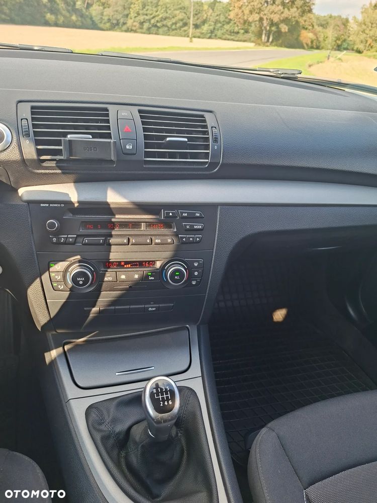 BMW Seria 1 - 13