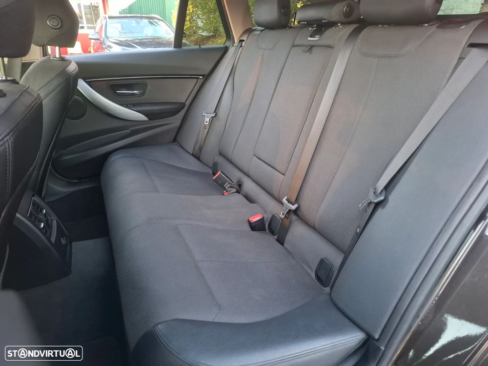 BMW 320 d Line Sport Auto - 9