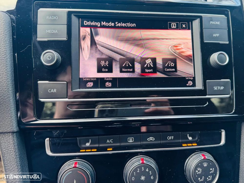 VW Golf 2.0 TSi GTi DSG Performance - 29