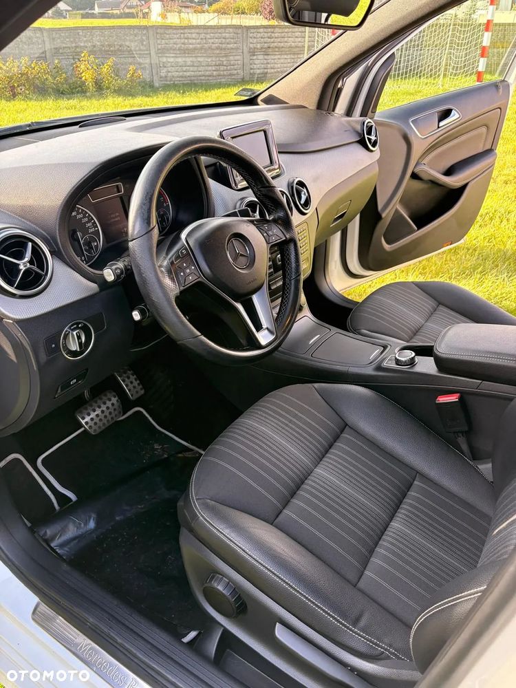 Mercedes-Benz Klasa B - 2