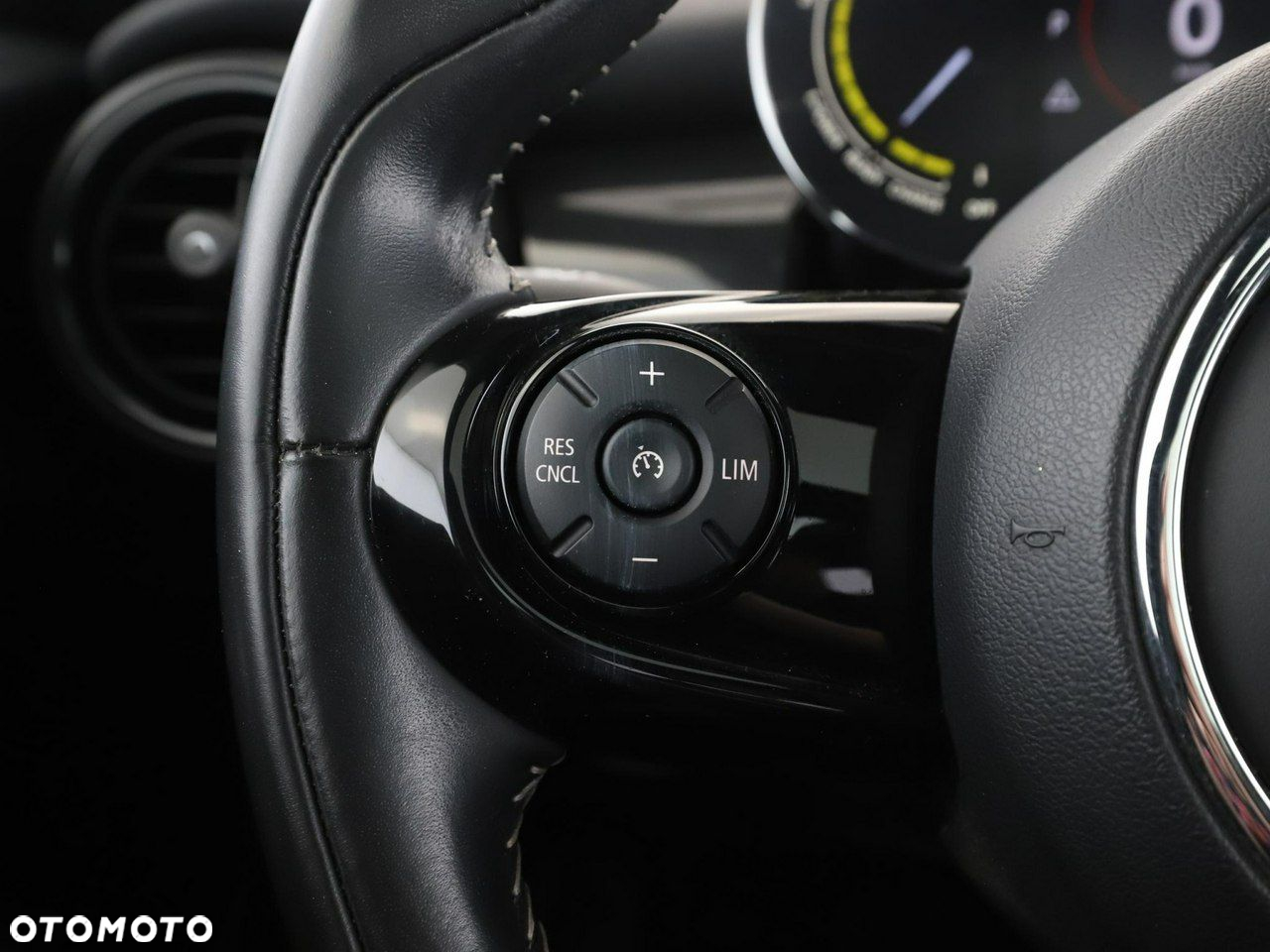 MINI Cooper - 33