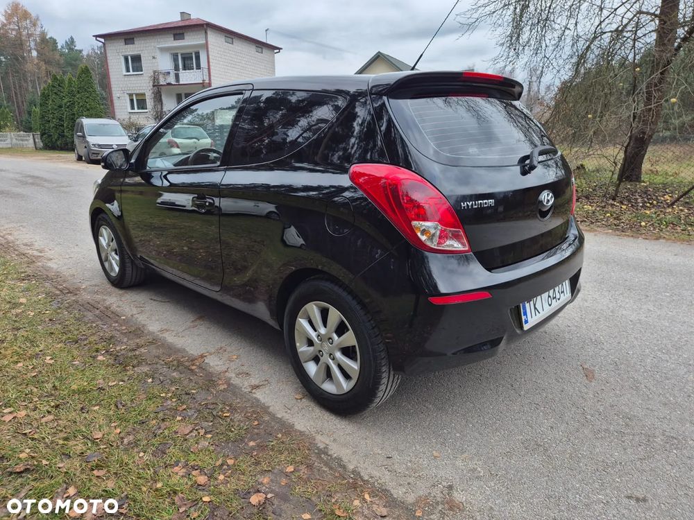 Hyundai i20 - 8