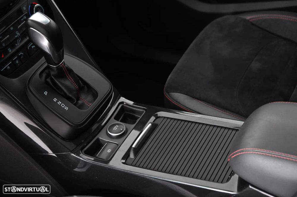 Ford Kuga 2.0 TDCi ST-Line 4WD Powershift - 26