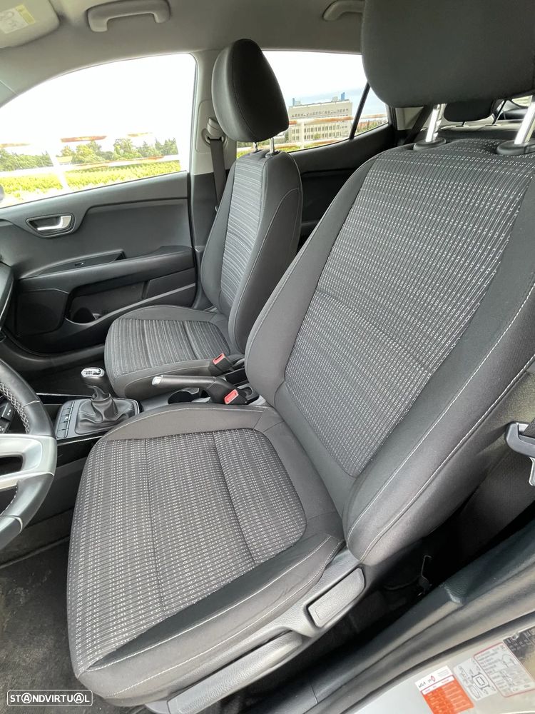 Kia Stonic 1.0 T-GDI Drive - 11