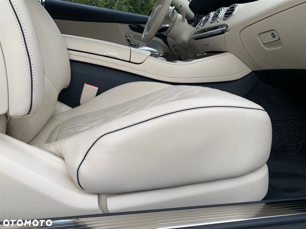 Mercedes-Benz Klasa S 400 Coupe 4-Matic 7G-TRONIC - 25