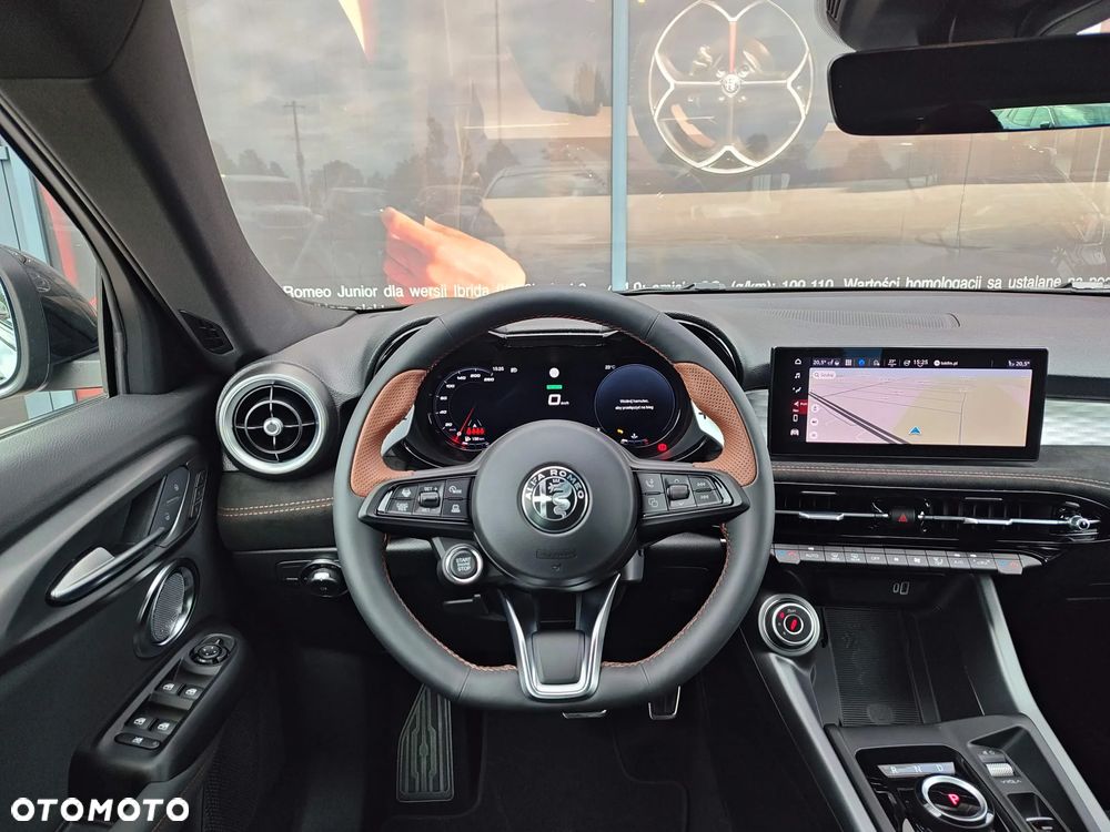 Alfa Romeo Tonale 1.5 T4 GSE mHEV Intensa DCT - 11