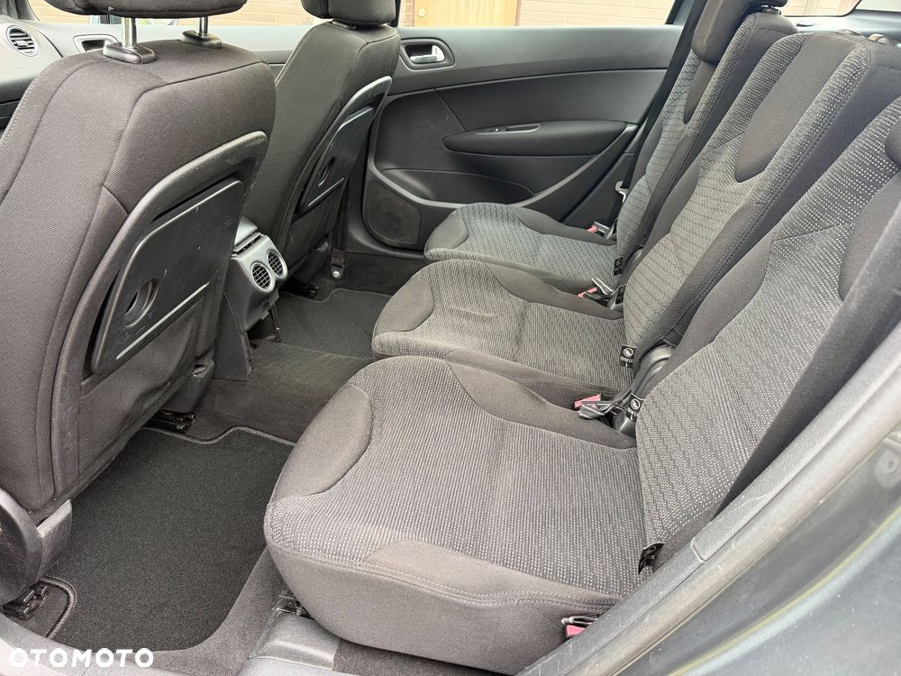 Peugeot 308 HDi FAP 90 Filou - 27