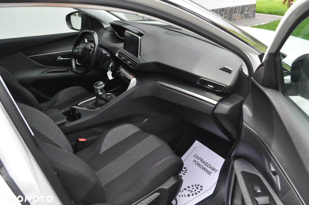 Peugeot 3008 BlueHDi 120 Stop & Start Allure - 23