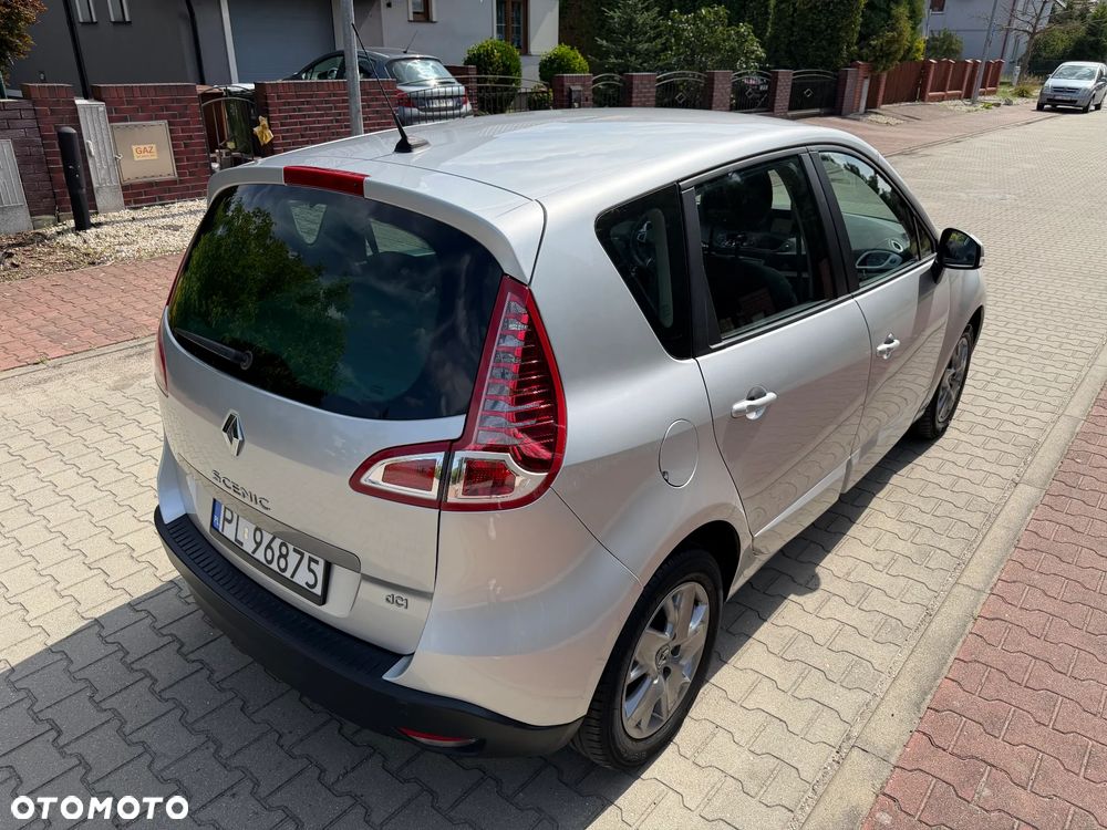 Renault Scenic - 22