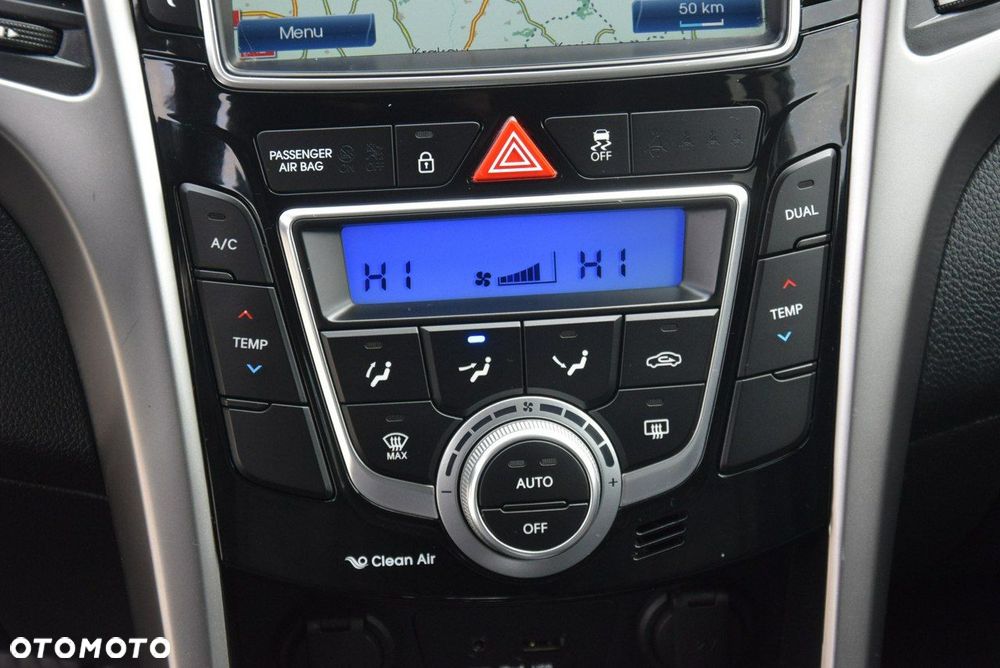 Hyundai i30 1.4 Premium - 24